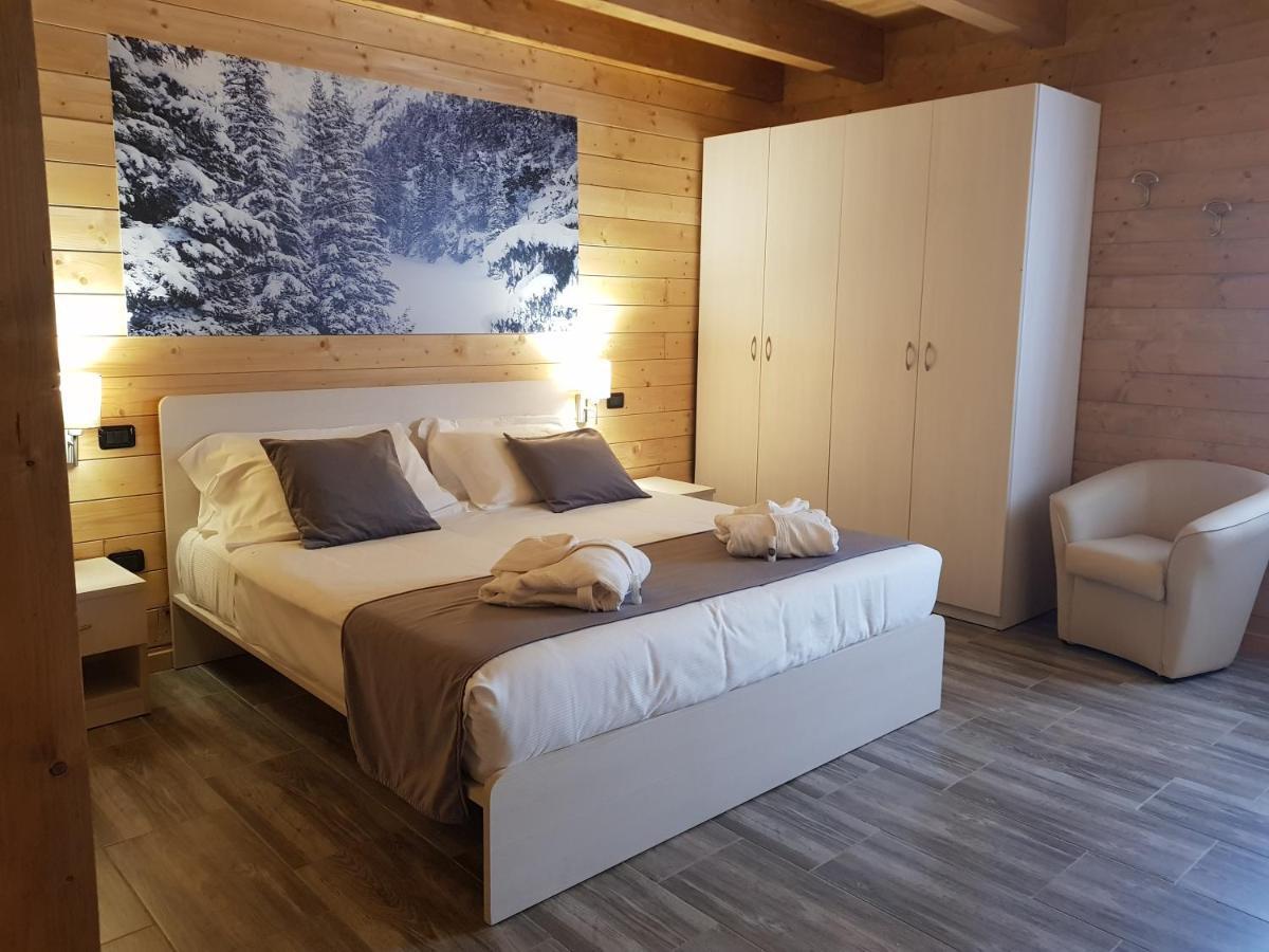 Lorica Suite Lago Extérieur photo