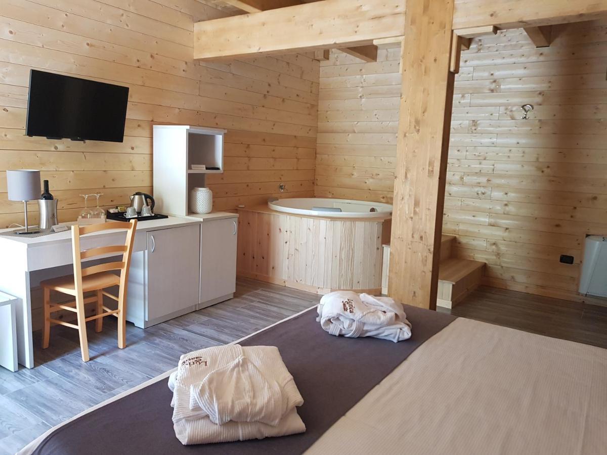 Lorica Suite Lago Extérieur photo
