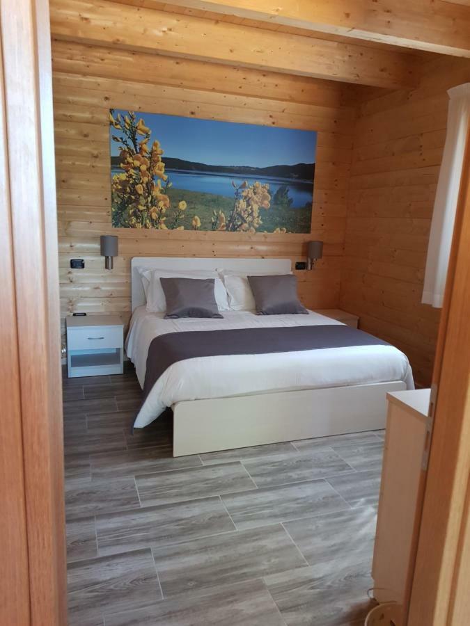 Lorica Suite Lago Extérieur photo